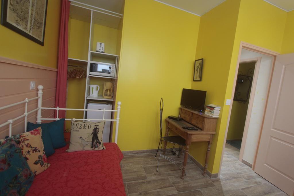 Bed and Breakfast Les Ateliers D'Art Roanne Zewnętrze zdjęcie